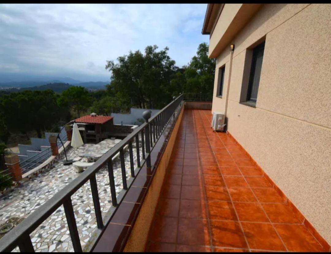 Villa Emma Fogas de Tordera Bagian luar foto